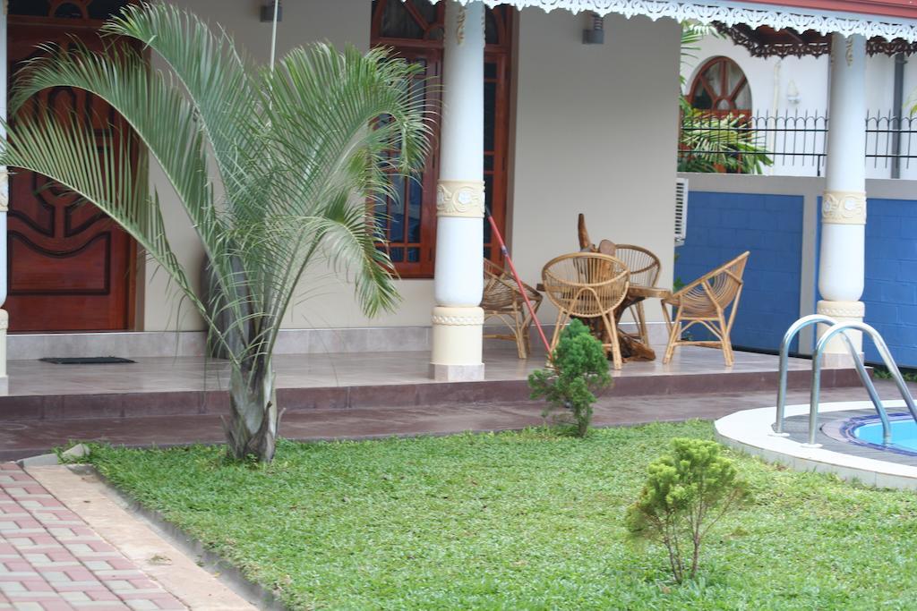 Serendib Guest House Negombo Exterior foto